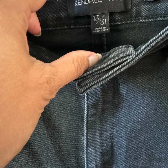 Kendall & Kylie Drifter High Rise Cuffed Cutoff Shorts Junior's Sz 13/31 Denim - Picture 4 of 7